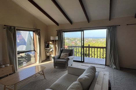 Photo of property in 3 Malters Place, Browns Bay, Auckland, 0630