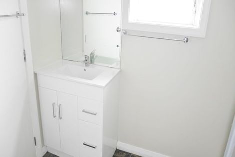 Photo of property in 17 Piko Crescent, Riccarton, Christchurch, 8041