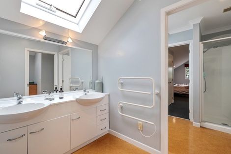 Photo of property in 25 Strowan Avenue, Fairfield, Hamilton, 3214