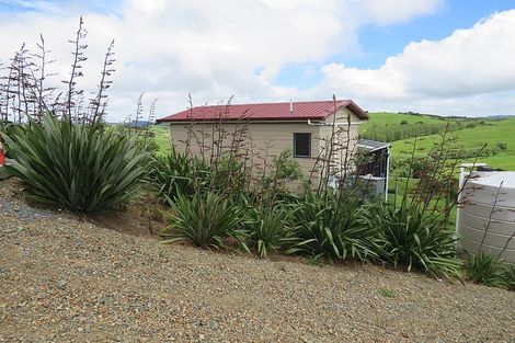 Photo of property in 134 Heatley Road, Whakapirau, Maungaturoto, 0583