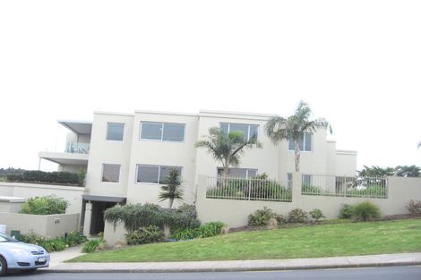 Photo of property in 2/12 Pigeon Mountain Road, Half Moon Bay, Auckland, 2012