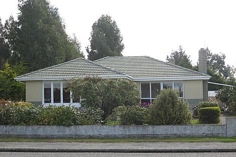 Photo of property in 3 Point Bush Road, Waimate, 7924