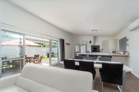 Photo of property in 18a Daniel Street, Martinborough, 5711