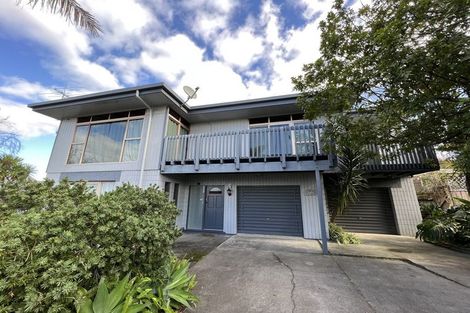 Photo of property in 257 Royal Road, Massey, Auckland, 0614
