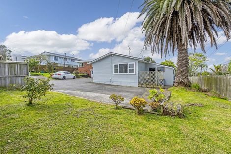 Photo of property in 1/23 Forrest Hill Road, Milford, Auckland, 0620