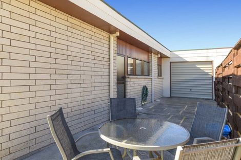 Photo of property in 17c Meadowland Street, Matua, Tauranga, 3110