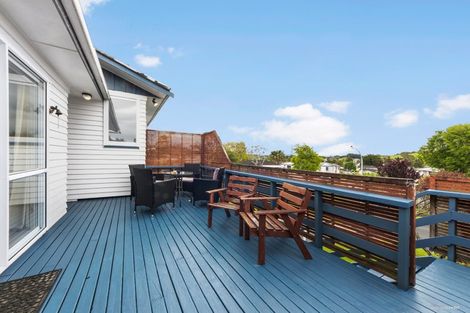 Photo of property in 1 Pauline Place, Bucklands Beach, Auckland, 2014