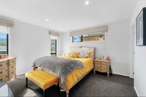 Photo of property in 53 Howden Drive, Jacks Point, 9371