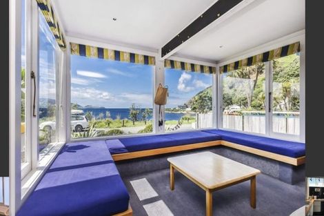 Photo of property in 133 Breaker Bay Road, Breaker Bay, Wellington, 6022