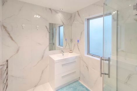 Photo of property in 28 Harris Drive, Silverdale, 0932