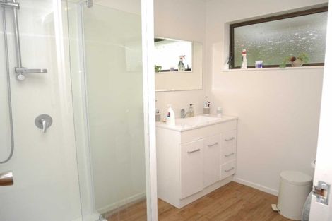 Photo of property in 9 Kew Grove, Raumati Beach, Paraparaumu, 5032