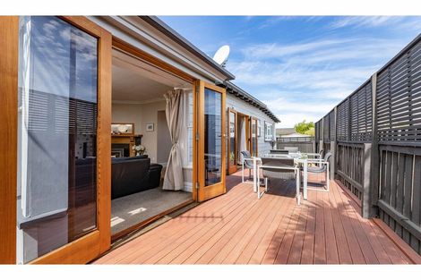 Photo of property in 282 Wainoni Road, Avondale, Christchurch, 8061