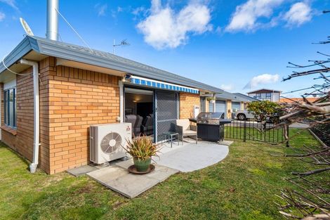 Photo of property in 4 Pemberton Way, Greerton, Tauranga, 3112
