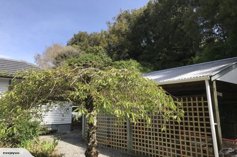 Photo of property in 1 Holdsworth Avenue, Trentham, Upper Hutt, 5018