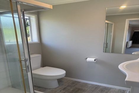 Photo of property in 171 Lake Terrace, Hilltop, Taupo, 3330