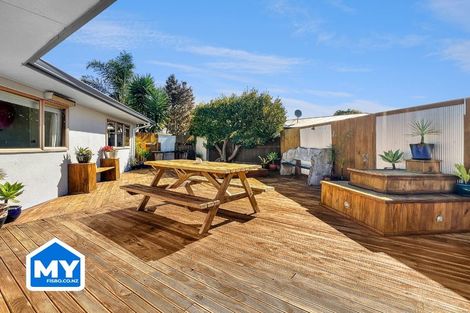 Photo of property in 15 Islington Place, Tamatea, Napier, 4112