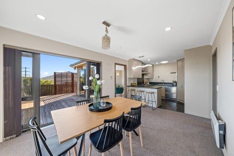 Photo of property in 30 Cedarwood Street, Woodridge, Wellington, 6037