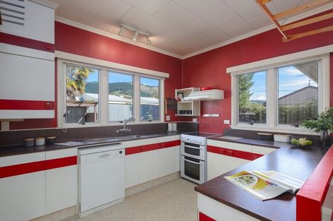 Photo of property in 2 Edward Street, Richmond, 7020