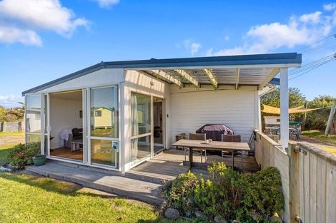 Photo of property in 348 Pukehina Beach Road, Pukehina, Te Puke, 3189