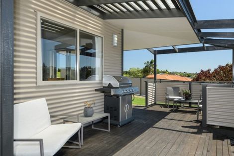 Photo of property in 69 Te Otinga Place, Pyes Pa, Tauranga, 3112