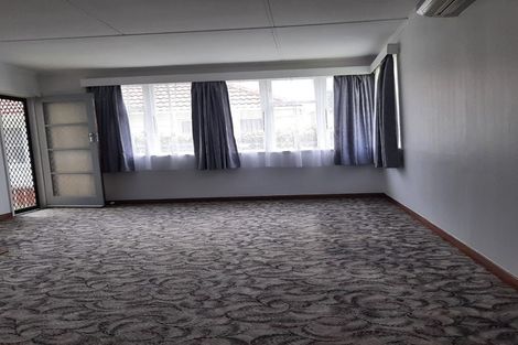 Photo of property in 95 Hillsborough Road, Hillsborough, Auckland, 1042