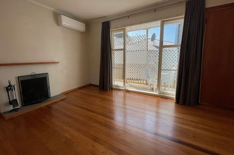 Photo of property in 26 Glen Marine Parade, Glendene, Auckland, 0602