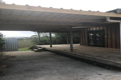 Photo of property in 60 Cobham Crescent, Kelston, Auckland, 0602