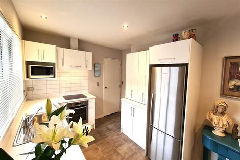 Photo of property in 2/17 Field Terrace, Upper Riccarton, Christchurch, 8041