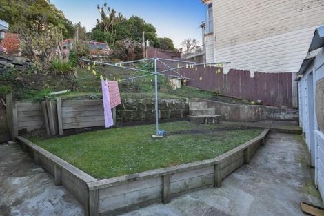 Photo of property in 12 Macbeth Street, Caversham, Dunedin, 9012