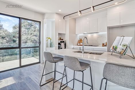 Photo of property in 52 Blacks Road, Greenhithe, Auckland, 0632