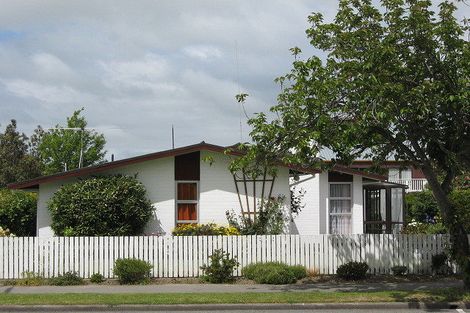 Photo of property in 59 Seddon Street, Rangiora, 7400