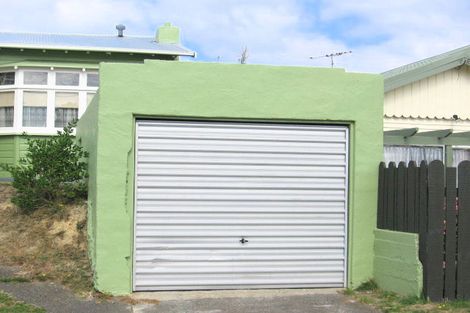 Photo of property in 80 Wexford Road, Miramar, Wellington, 6022