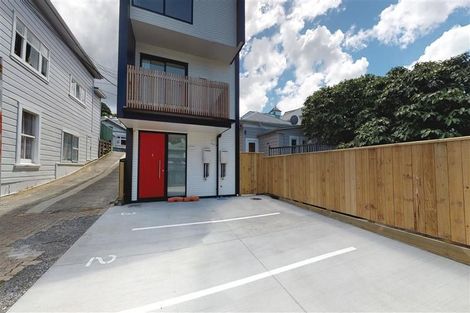 Photo of property in 3/17 Nairn Street, Mount Cook, Wellington, 6011