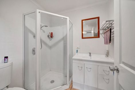 Photo of property in 7 Richmond Road, Brixton, New Plymouth, 4373