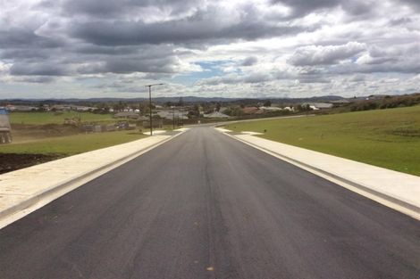 Photo of property in 6 Catherine Mclean Road, Pukekohe, 2120