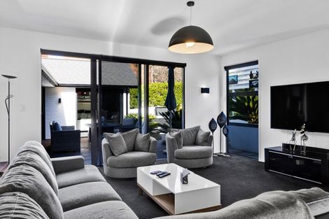 Photo of property in 14 Brooklands Road, Brooklands, New Plymouth, 4310