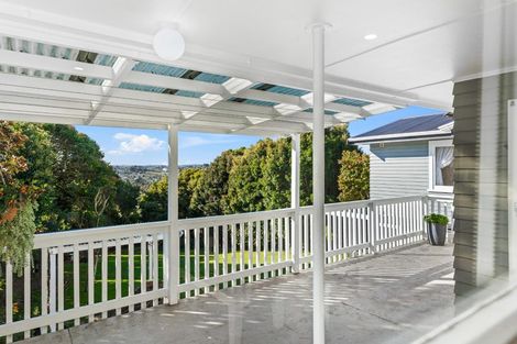 Photo of property in 199 Waimumu Road, Massey, Auckland, 0614