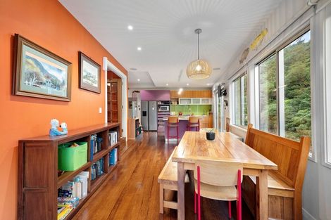 Photo of property in 38 Happy Valley Road, Owhiro Bay, Wellington, 6023