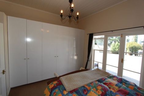 Photo of property in 95 Settlement Road, Papakura, 2110