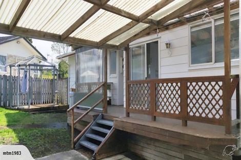 Photo of property in 4 Almay Place, Clover Park, Auckland, 2019