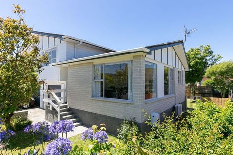 Photo of property in 3 Gordon Street, Avalon, Lower Hutt, 5011
