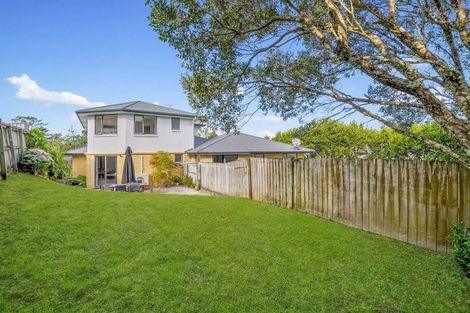 Photo of property in 45 Kittiwake Drive, Schnapper Rock, Auckland, 0632