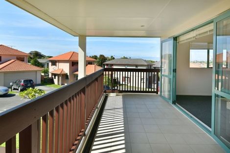 Photo of property in 16 Clea View, Gulf Harbour, Whangaparaoa, 0930