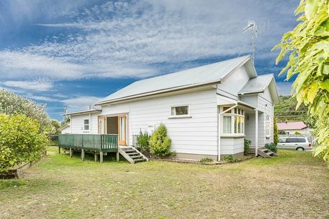 Photo of property in 2 Lorien Court, Raumati Beach, Paraparaumu, 5032