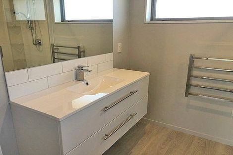 Photo of property in 4 Grey View Grove, Rangiora, 7400