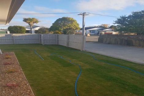 Photo of property in 11 Factory Road, Belfast, Christchurch, 8051