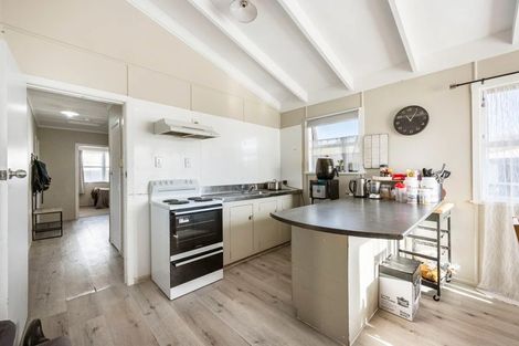 Photo of property in 11 Tasman Street, Pukekohe, 2120