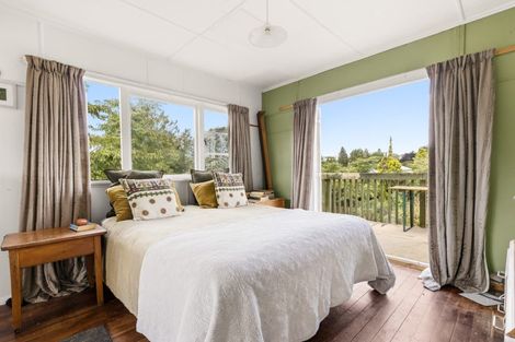 Photo of property in 8 Mohio Street, Kakahi, 3989