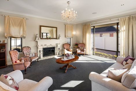 Photo of property in 10 Peninsula Point, Huntington, Hamilton, 3210