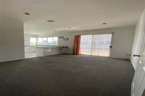 Photo of property in 55 Millhouse Drive, Northpark, Auckland, 2013